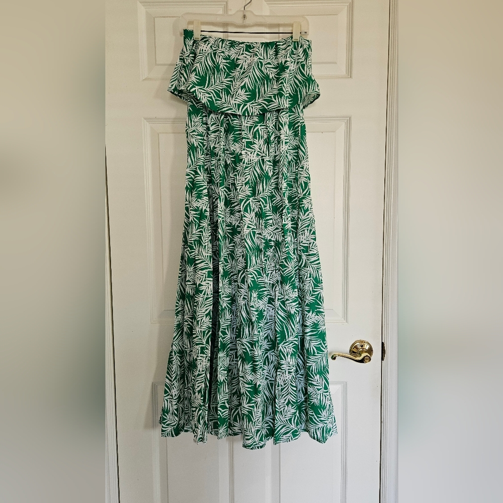 Leaf Print Maxi Dress - Picture 5 of 10